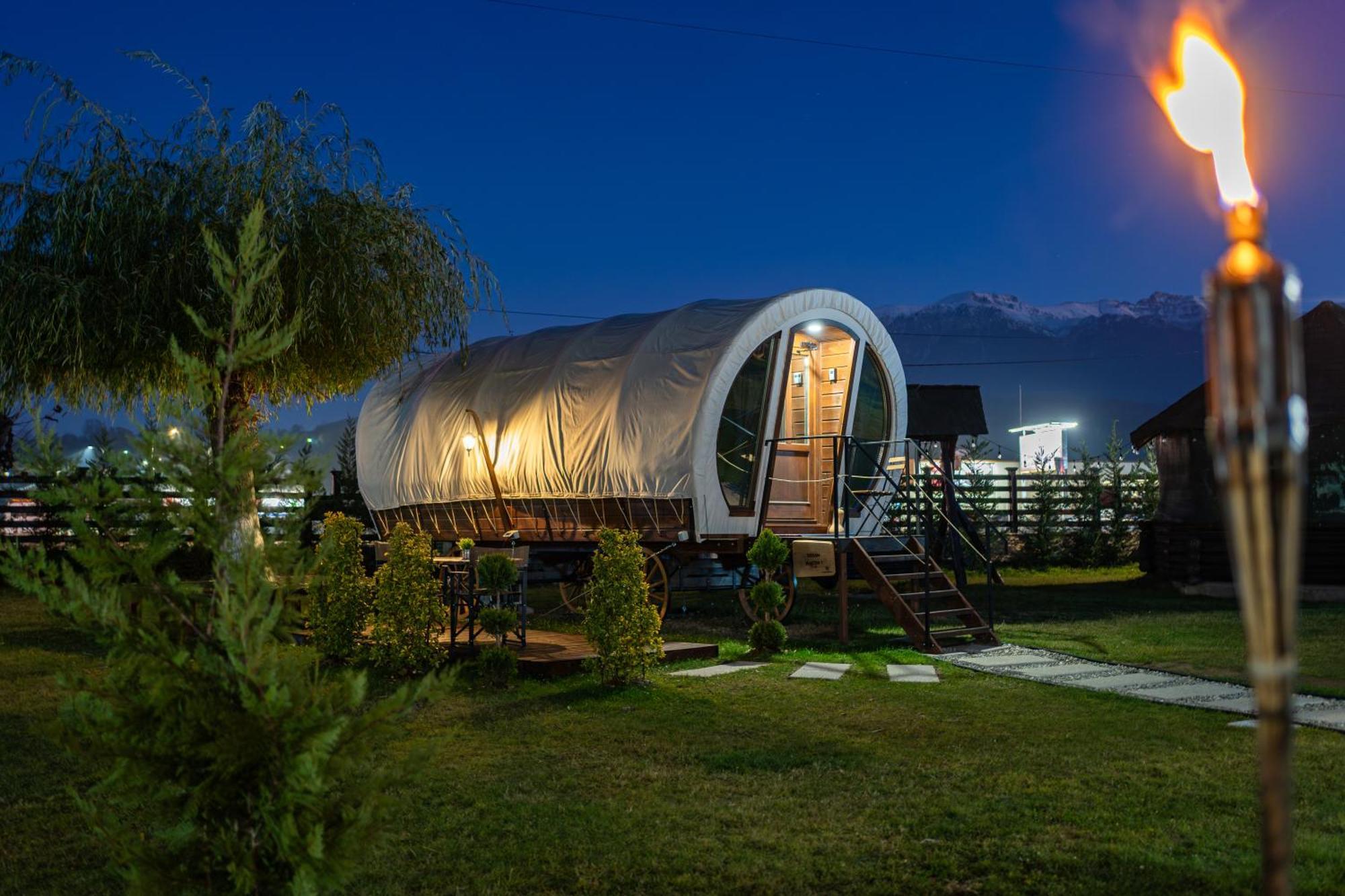Glamp In Style Pods Resort 布朗 外观 照片