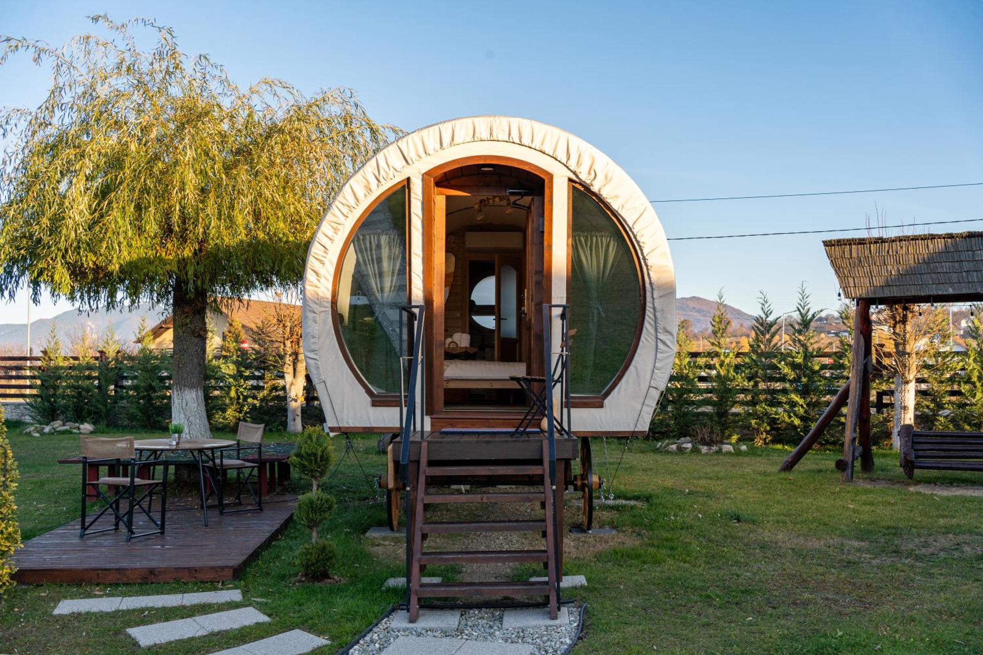Glamp In Style Pods Resort 布朗 外观 照片
