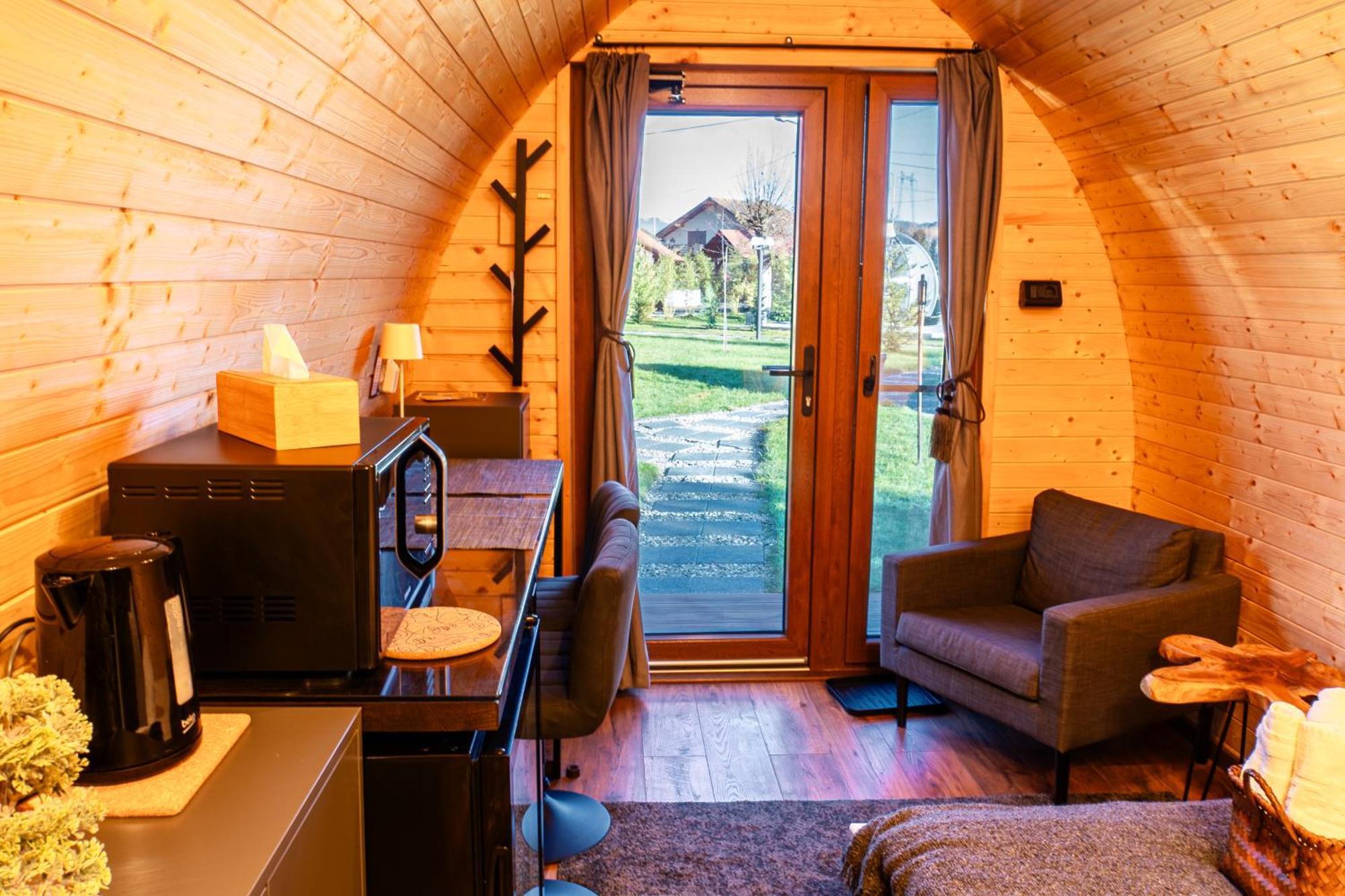 Glamp In Style Pods Resort 布朗 外观 照片