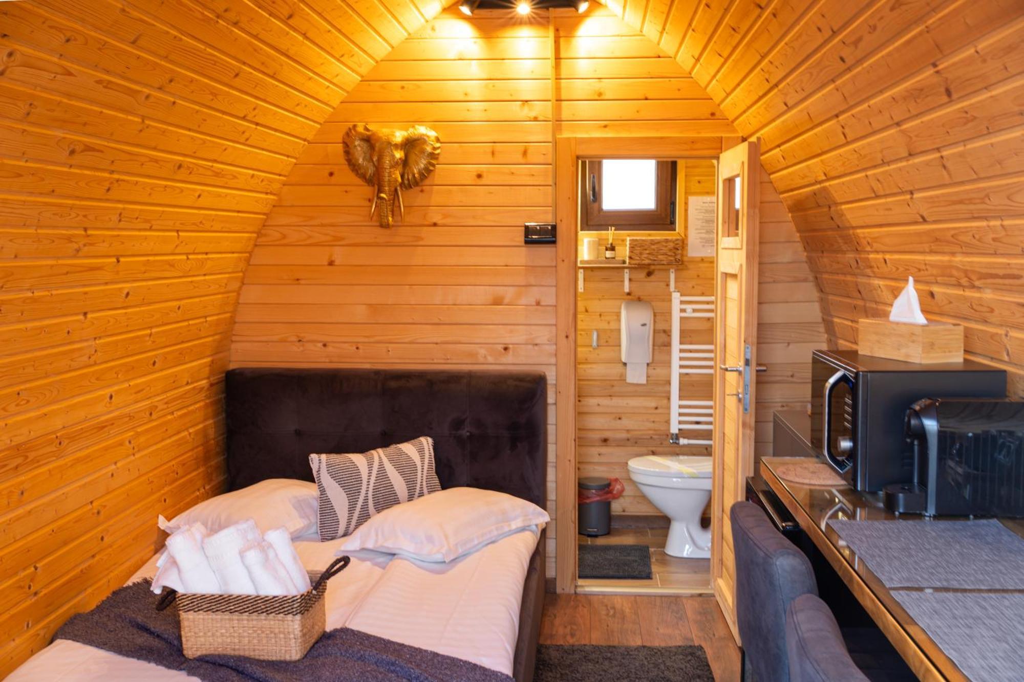 Glamp In Style Pods Resort 布朗 外观 照片